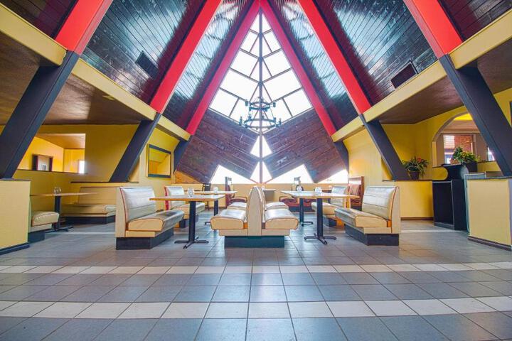 American Best Inn by OYO I-35 Perry near Lake McMurtry