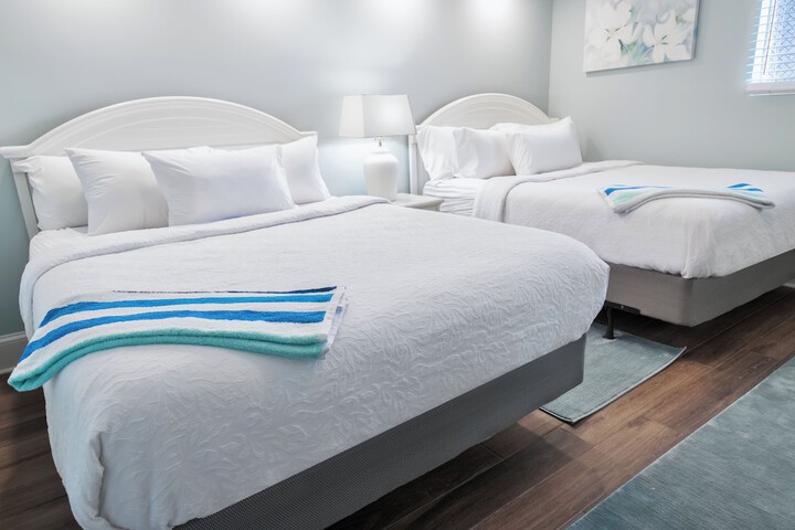 The Oceanfront Litchfield Inn