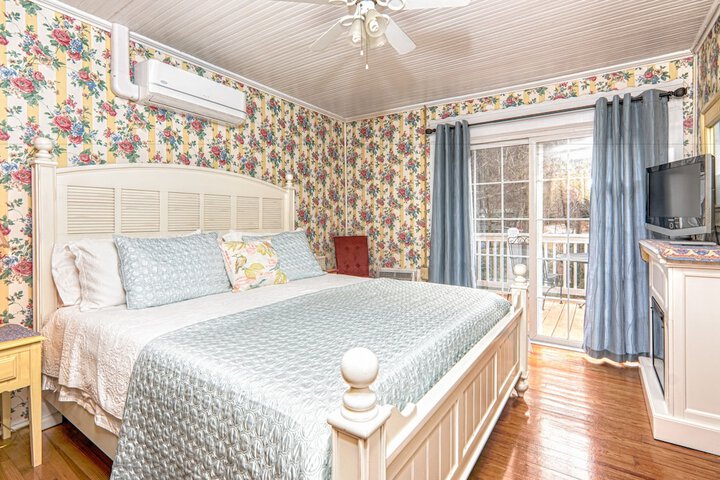 Broad River Inn