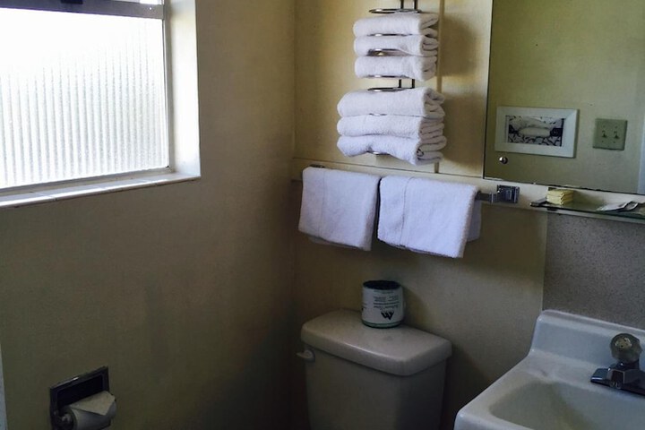 Room 20 of 30