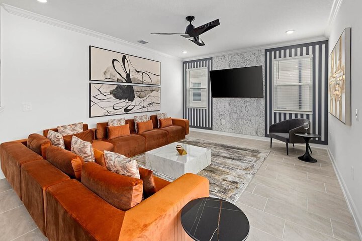 Harbor Island Beach Club Homes by Villatel
