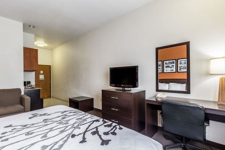 Room 25 of 45