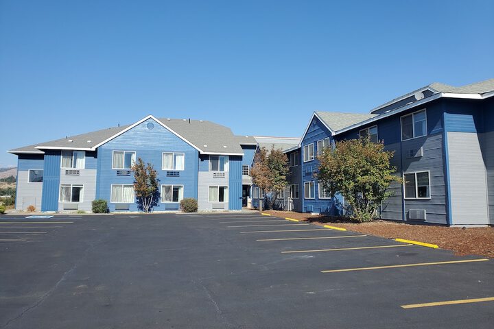 Omak Inn