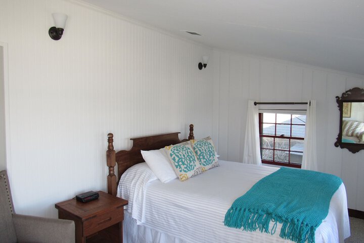 The Masthead Resort