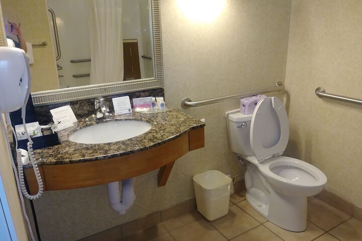 Room 20 of 61