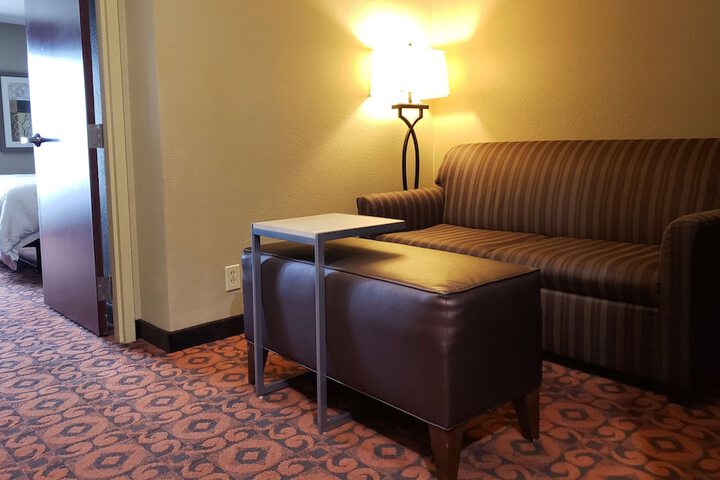 Room 53 of 72