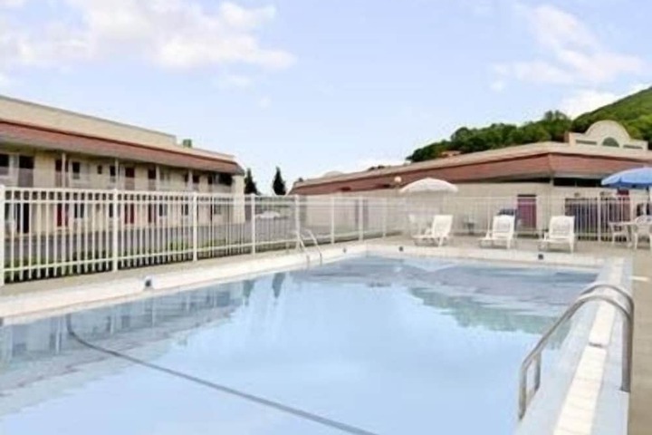 Americas Best Value Inn Marion NC