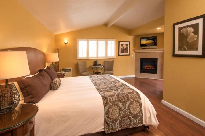 Sunset Inn