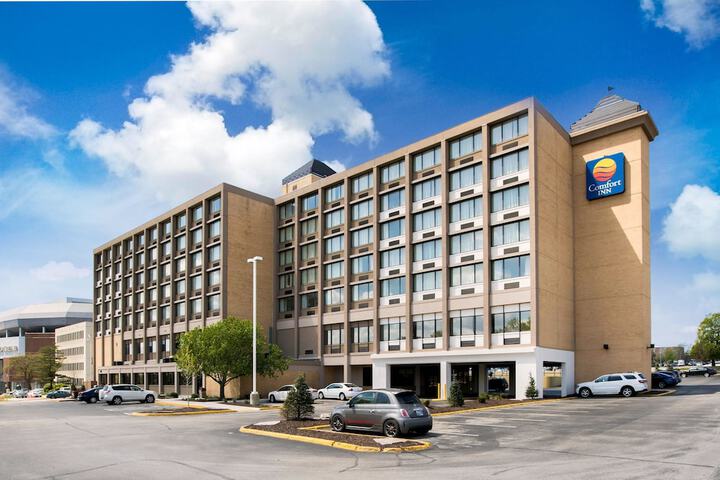 Hotel 3 of 30