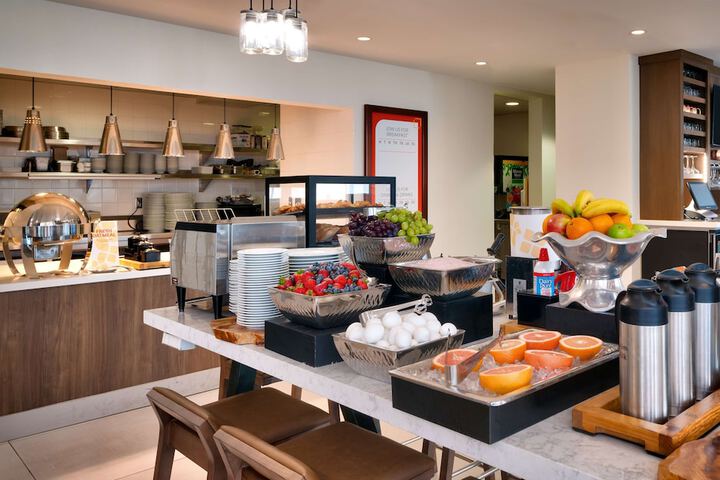 Breakfast/Coffee Service 62 of 75