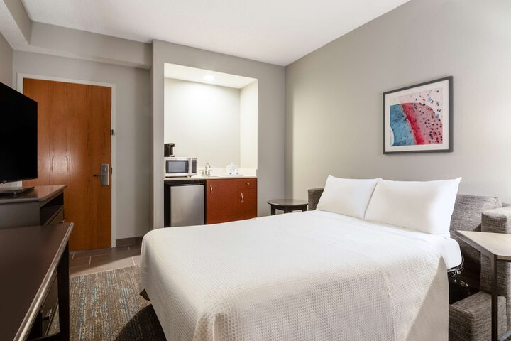 Room 20 of 51