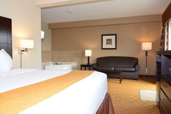 Room 41 of 48