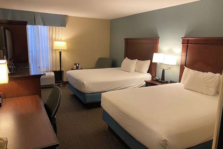 Room 21 of 33