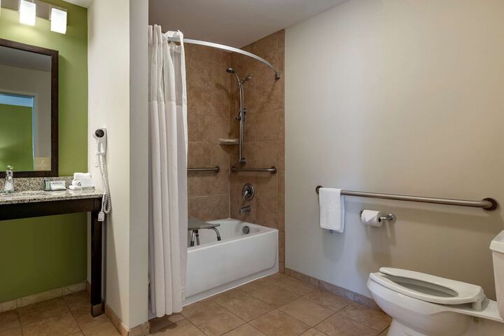 Room 20 of 27