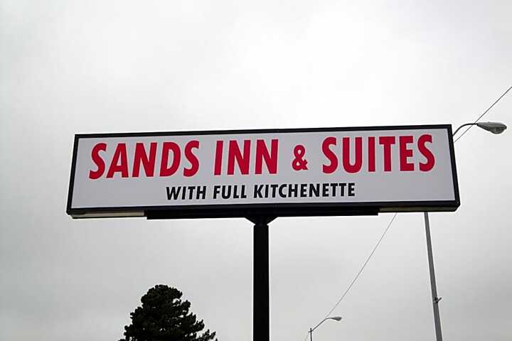 Sands Inn & Suites