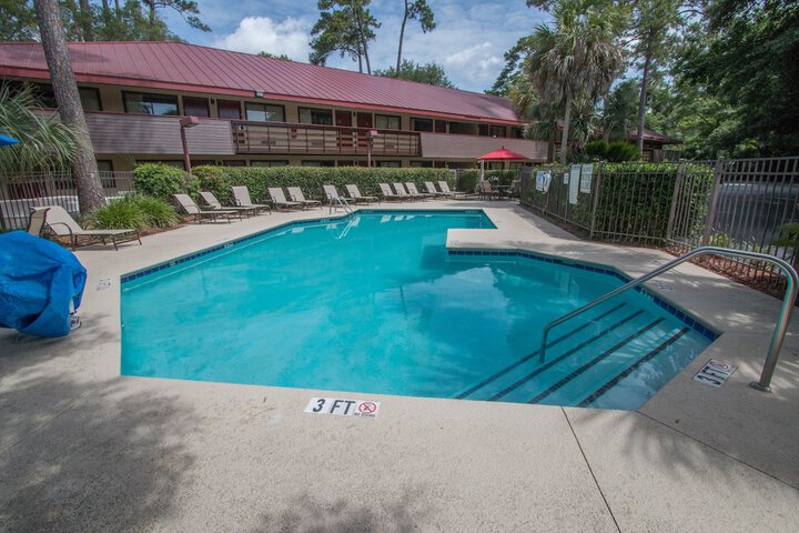 Pool 5 of 34