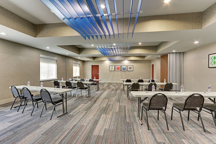 Holiday Inn Express Hotel & Suites Weatherford by IHG