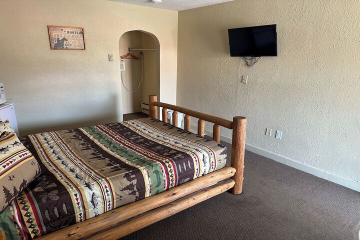 Love Hotels Murdo by OYO on Interstate 90