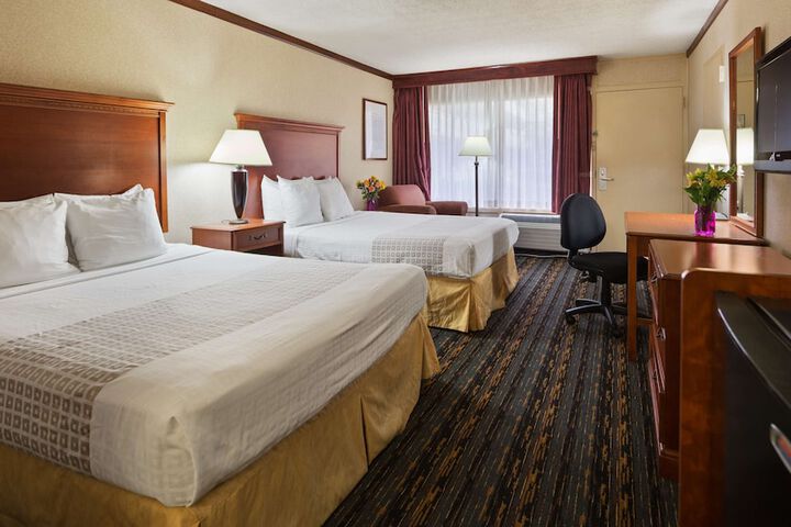 Room 15 of 24