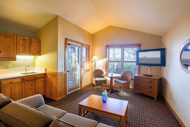 Room 16 of 72