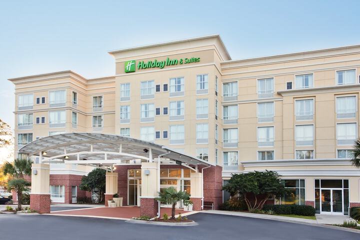 Hotel 5 of 40
