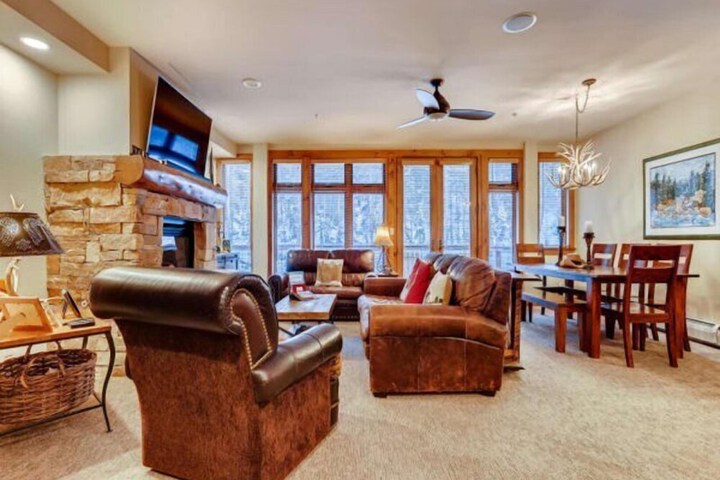 Premier 2 Bedroom Ski in Ski out Vacation Rental at the Timbers With the Best Access to Skiing in Keystone