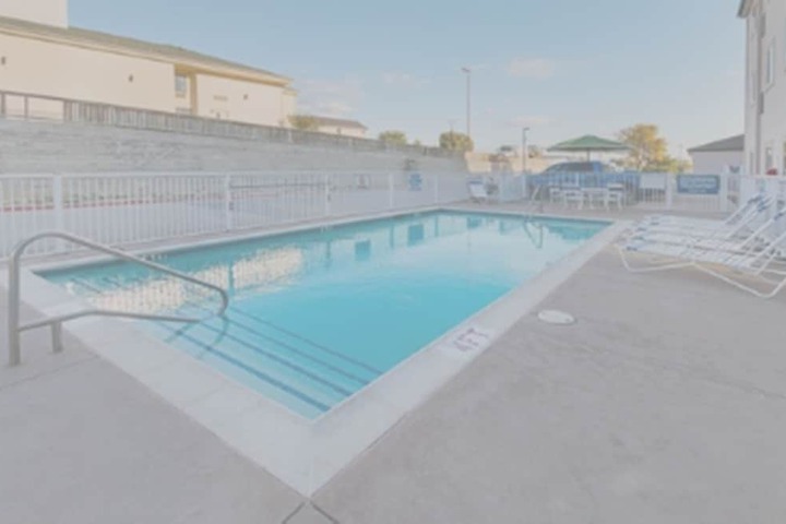 Pool 11 of 41