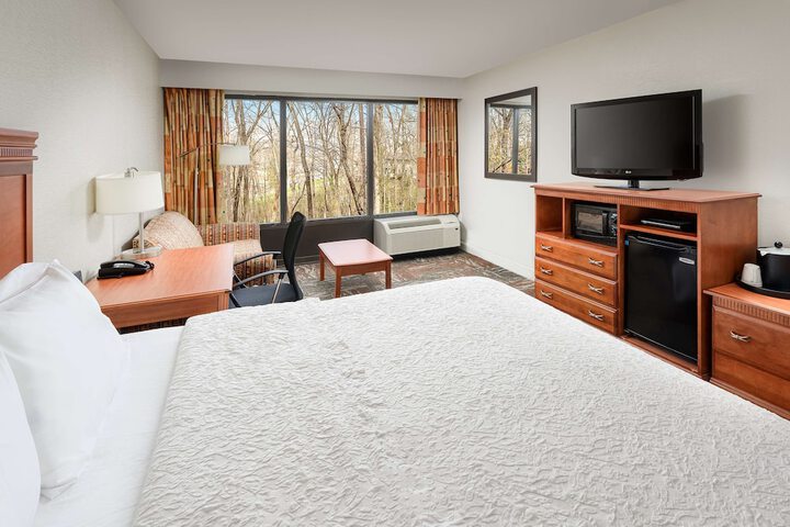 Room 5 of 22