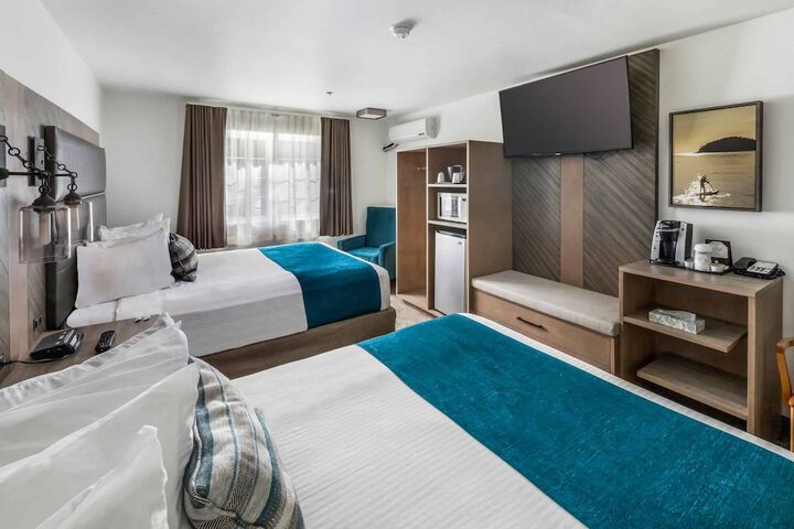 Room 9 of 15
