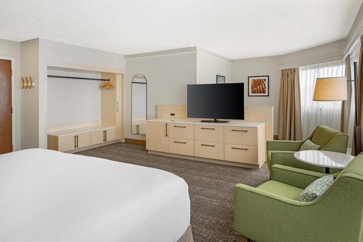 DoubleTree by Hilton Spokane City Center