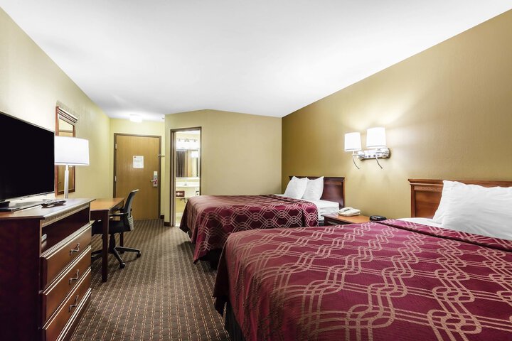Econo Lodge Inn & Suites Dickson