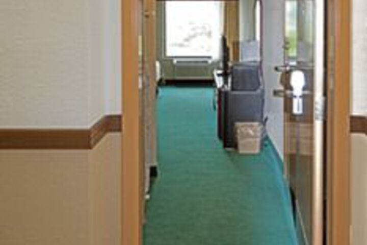 SureStay Plus Hotel by Best Western Somerset