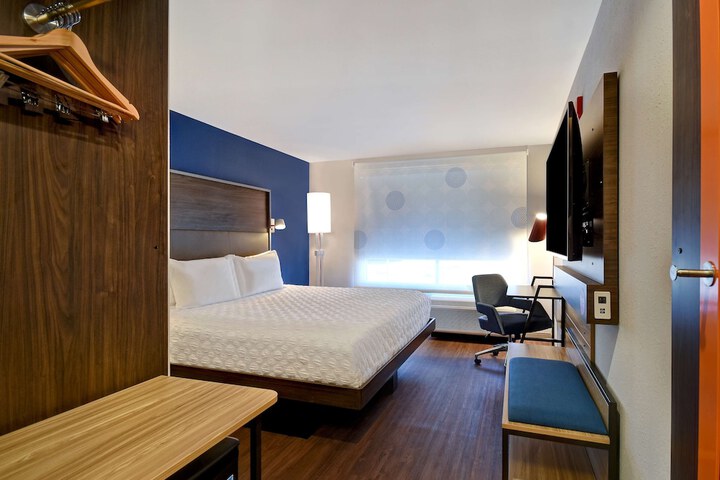 Room 31 of 37
