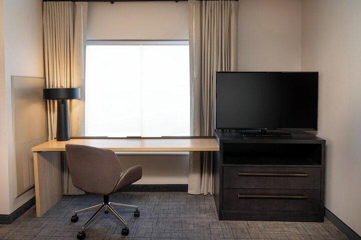 Room 28 of 50