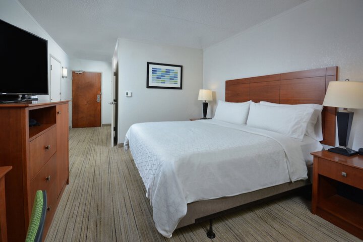 Room 16 of 41