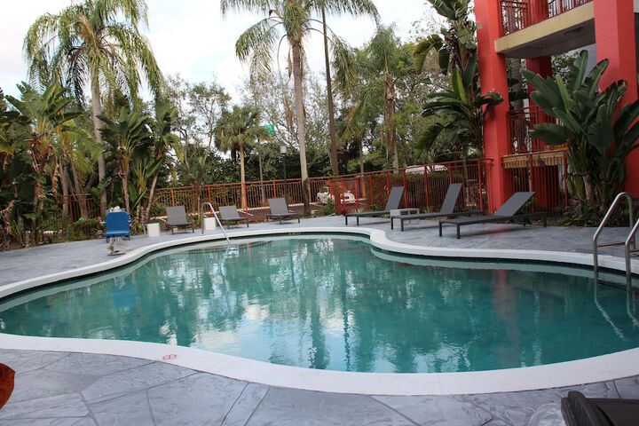 Pool 3 of 33