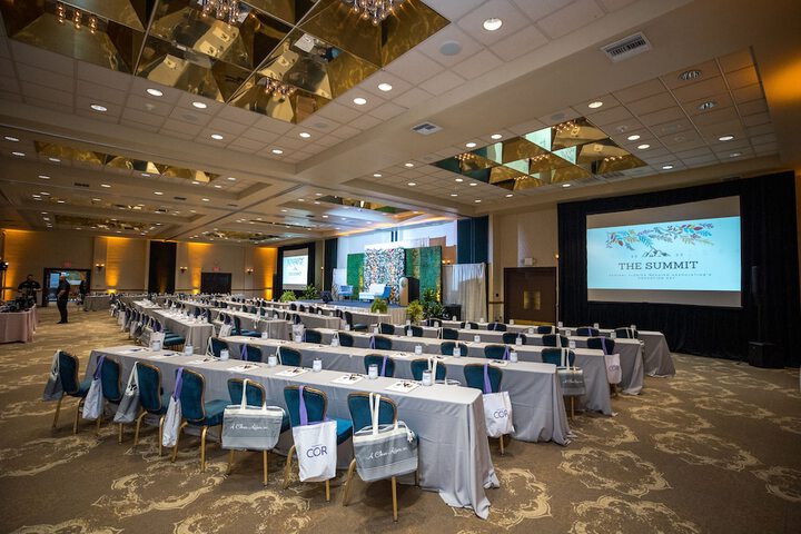 Ballroom/Hall 58 of 85