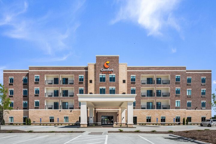 Hotel 4 of 57