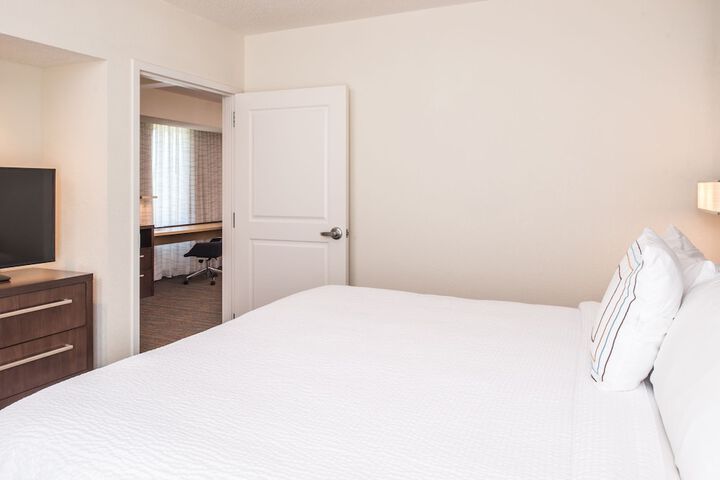 Room 34 of 54