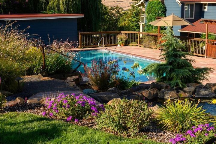 Pool 7 of 46