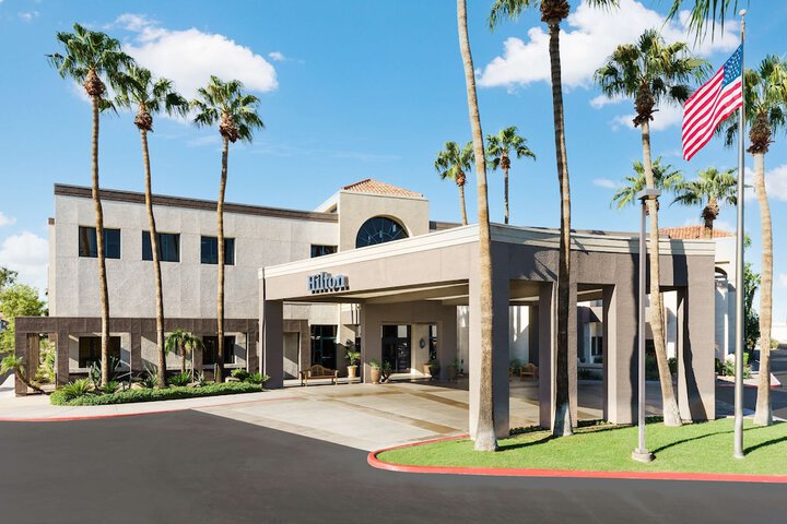 Hotel 5 of 75