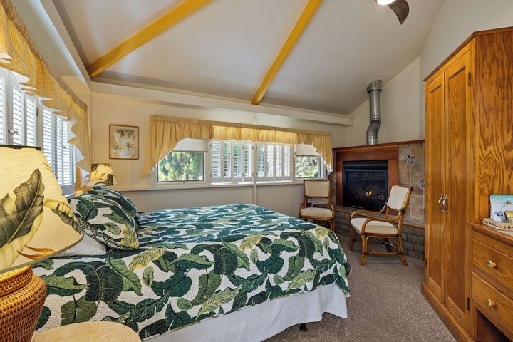 Kilauea Lodge and Restaurant