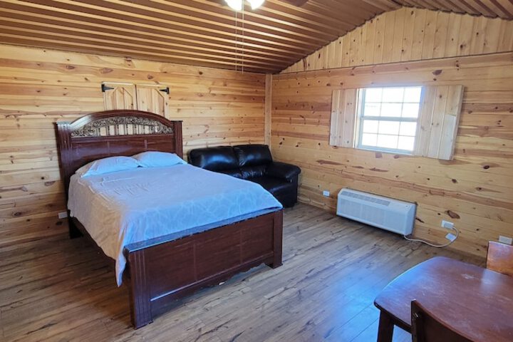 Room 11 of 31