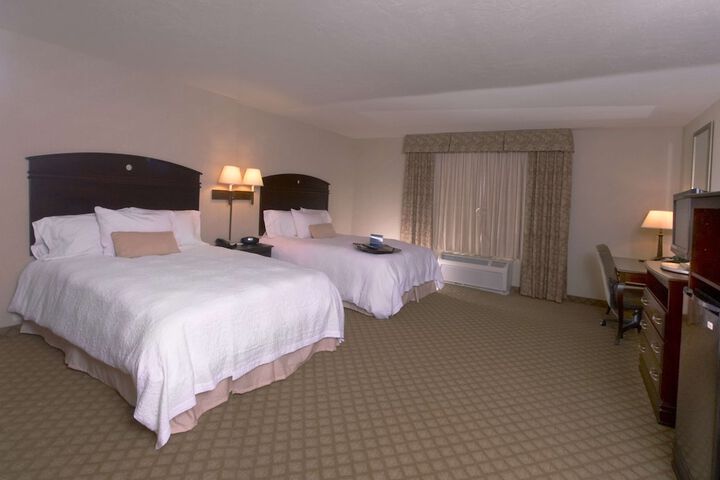 Room 7 of 13
