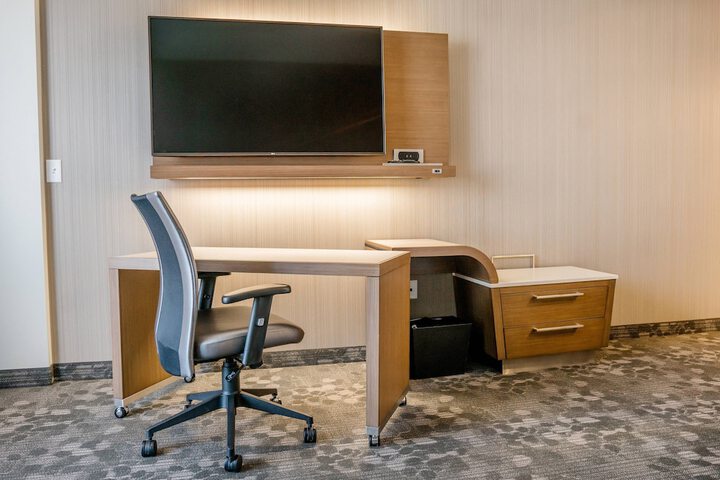 Courtyard by Marriott Fargo