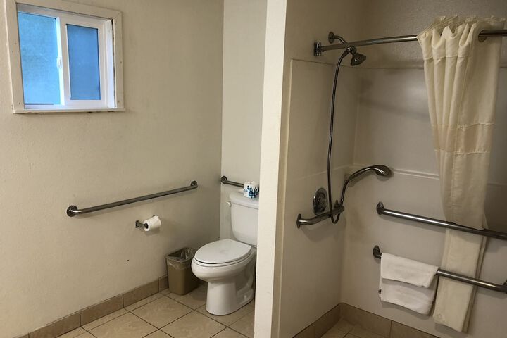 Super 8 by Wyndham Crescent City