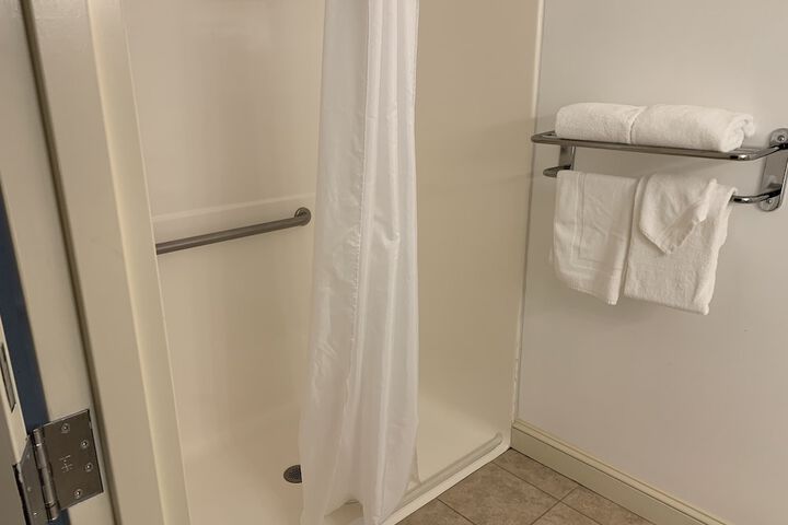 Room 85 of 98