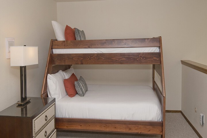Room 22 of 26