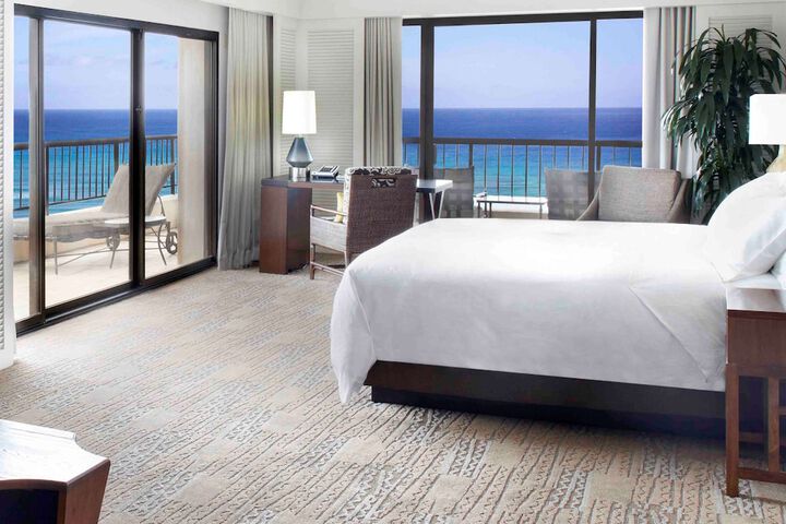 Hilton Hawaiian Village Waikiki Beach Resort