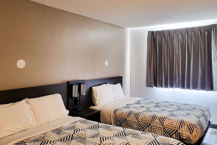 Motel 6 Sinton TX